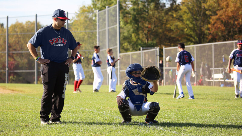 santos-baseball-catching-intsruction-lessons